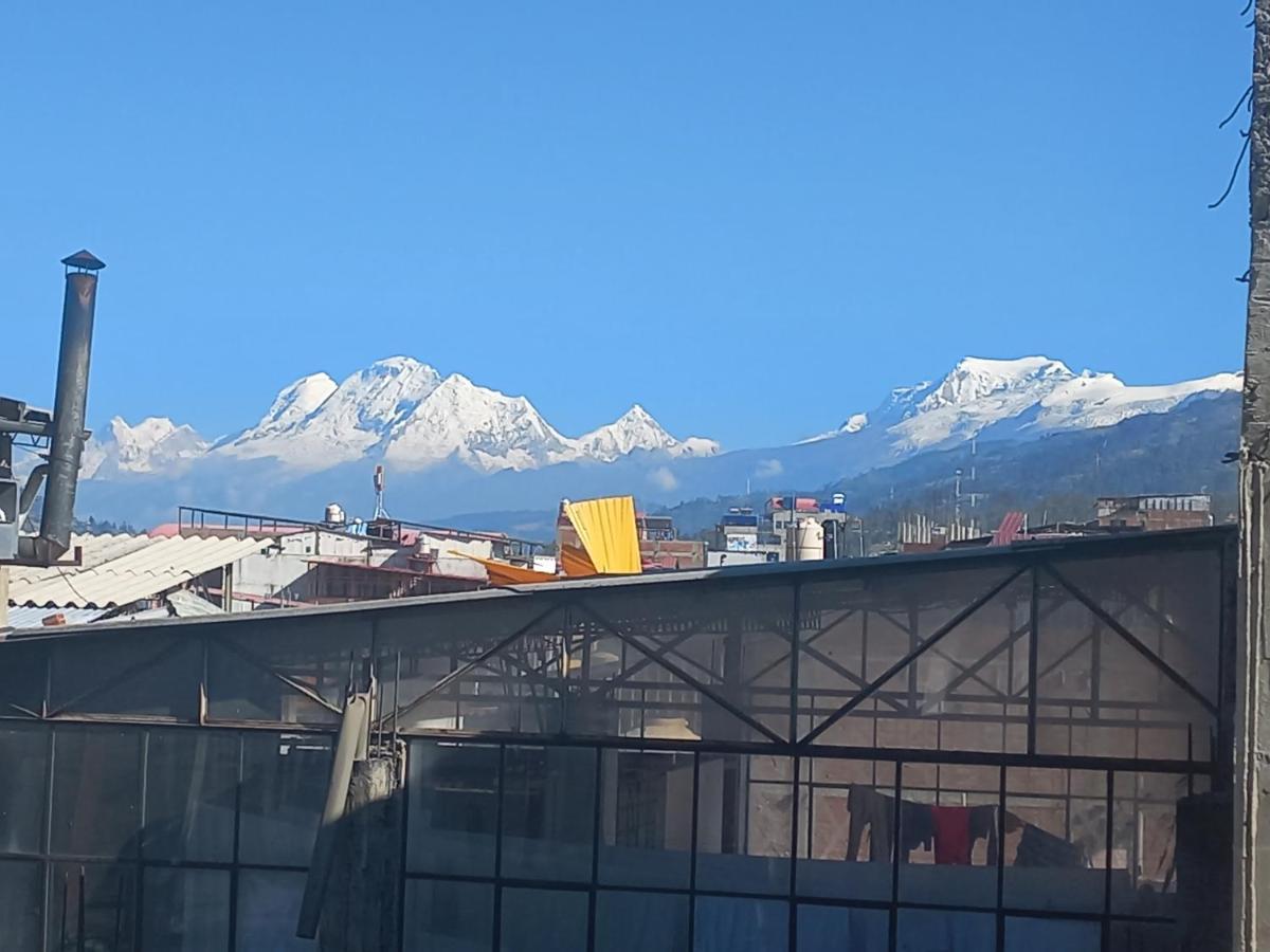 Big Mountain Hostel Huaraz  Luaran gambar